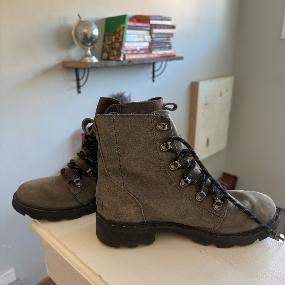 Sorel waterproof boots
